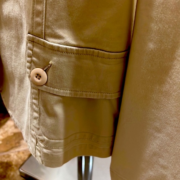 NWOT, “MOTTO”, Size XL, Woman’s Blazer. Color - Khaki. - Picture 4 of 8